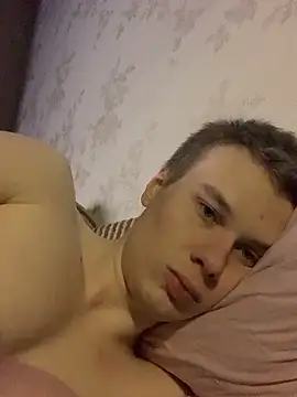 Show de JohnDou2144 na webcam