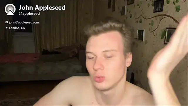 JohnDou2144's Webcam Show