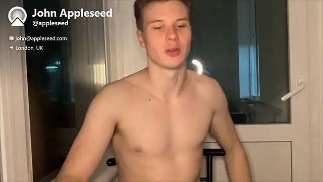 JohnDou2144 Show in webcam
