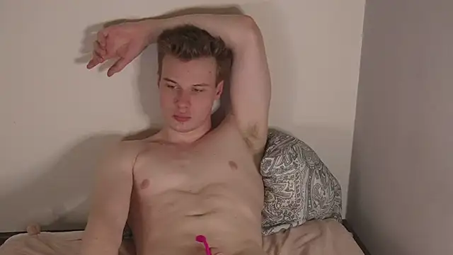 JohnDou2144 webcam show