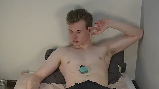 JohnDou2144 Webcam show