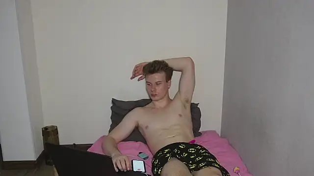 JohnDou2144 Webcam Show