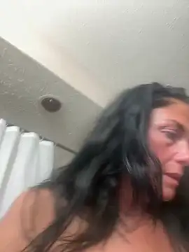 cum2medaddy2 Show in webcam