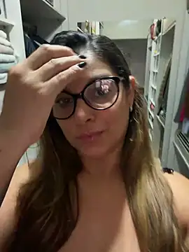 Mariiii_morena Webcam-Show
