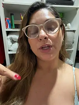 Show de webcam de Mariiii_morena