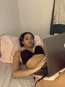 _sweetSabrina-'s Webcam Show