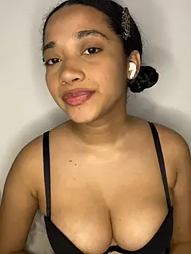 _sweetSabrina- Adlı Modelin Canlı XXX Sohbeti