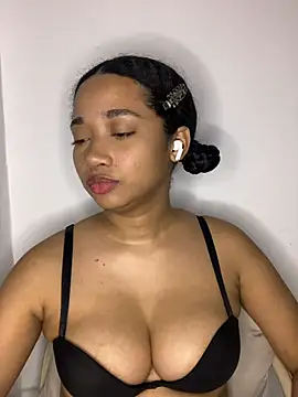 _sweetSabrina- Live XXX-Chat