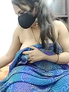 sexyy_nidhii's Webcam Show