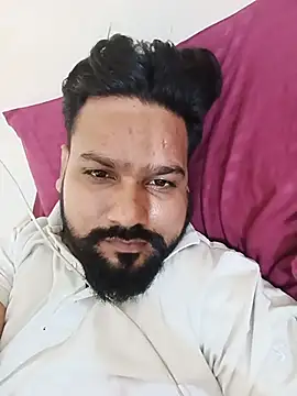 Chat +18 de Shiva7478 ao vivo