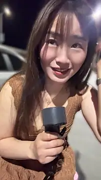 Dian-Sex 现场XXX聊天