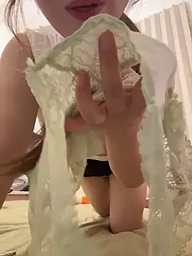 Dian-Sex Adlı Modelin Web Kamerası Şovu