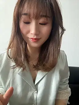 Dian-Sex Adlı Modelin Canlı XXX Sohbeti