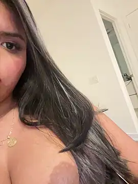 sexylacolombiana Show in webcam