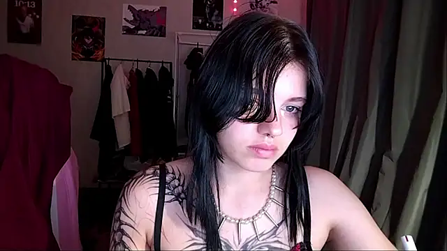 VeIvetLure's Live Chat Room