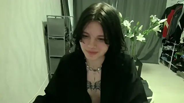 VeIvetLure Live XXX Chat