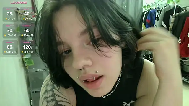 VeIvetLure Chat XXX in diretta