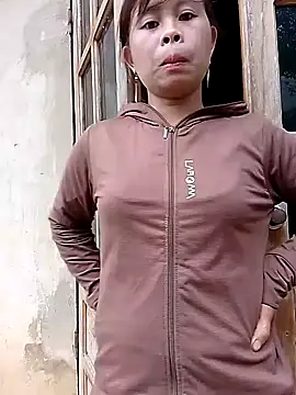 Živá chatovací místnost daisyy2