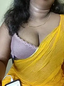 הופעת וובקאם של Sravani_cutee_
