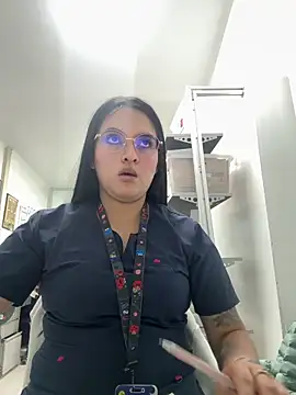 Show modela marianm29-1 na web-kameri
