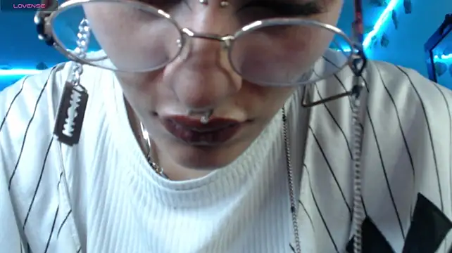 bastethott Chat XXX in diretta