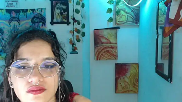 bastethott Adlı Modelin Web Kamerası Şovu