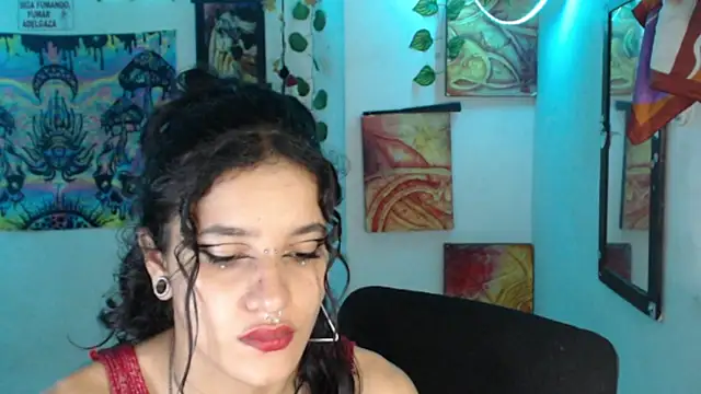 Webkamerová show bastethott