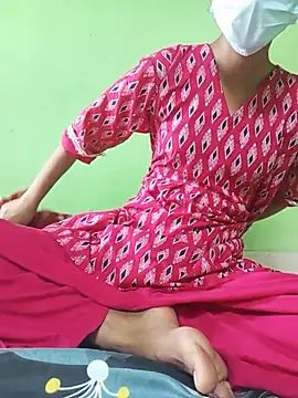 Monaleca-2's Live XXX Chat