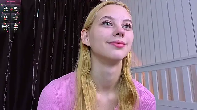 Chat XXX en directo de HarriettKitty