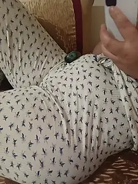 Show de Pharawla99fofo na webcam
