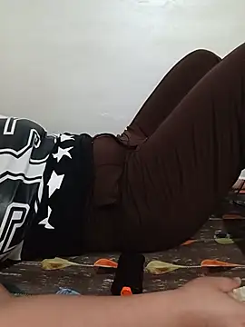 Pharawla99fofo's Live XXX Chat