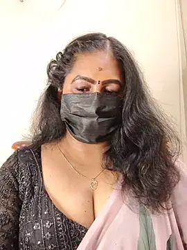 mallu_flower's Live XXX Chat
