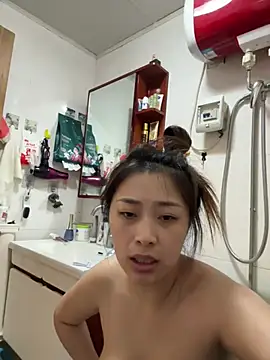xinyue-888 Chat XXX in diretta