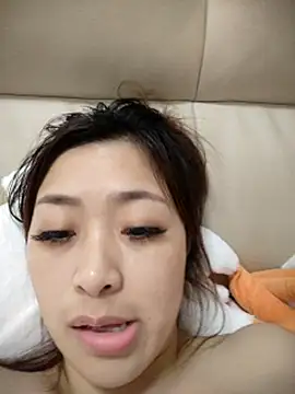 xinyue-888 Adlı Modelin Canlı XXX Sohbeti
