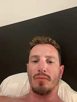 Oliverhntn Webbikameraesitys