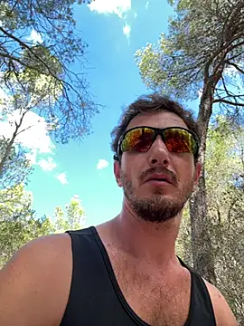 Oliverhnt Webcam Show