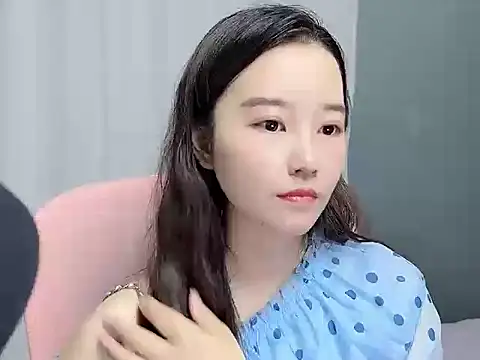 Wenwen8's Live XXX Chat