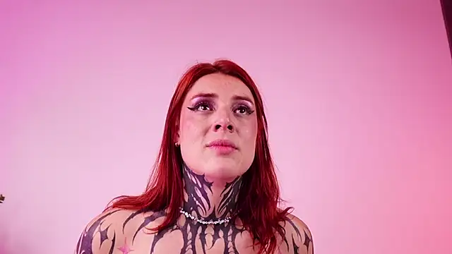Вебкам-шоу mystikdollx