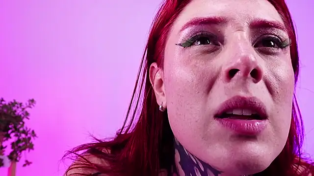 Webkamerová show mystikdollx