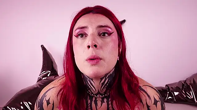 mystikdollx Webcam Show