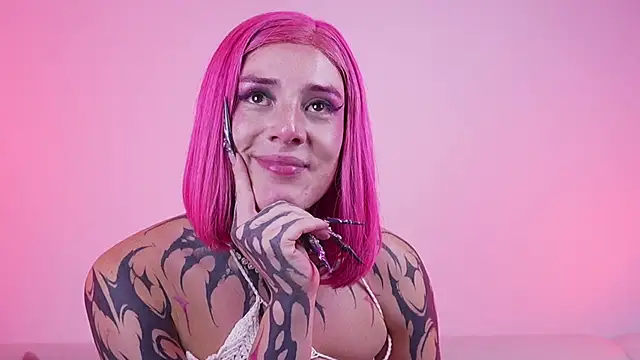 mystikdollx – Kamerová šou
