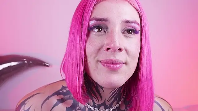 عرض كام mystikdollx