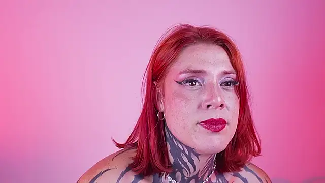 mystikdollx Pertunjukan Webcam