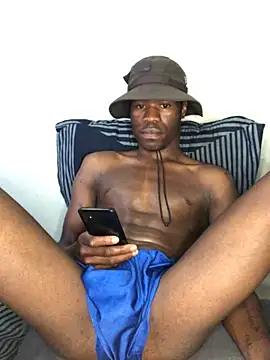 הופעת וובקאם של thandolezwe1