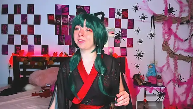AlexxisSkkyのウェブカメラショー