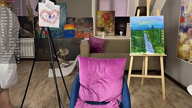 MoonF0xy's Live Chat Room