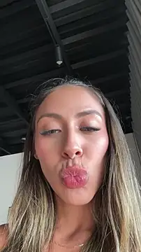 הופעת וובקאם של Palmer__