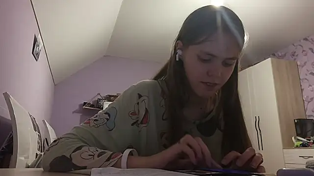 TabithaKorey Adlı Modelin Canlı XXX Sohbeti