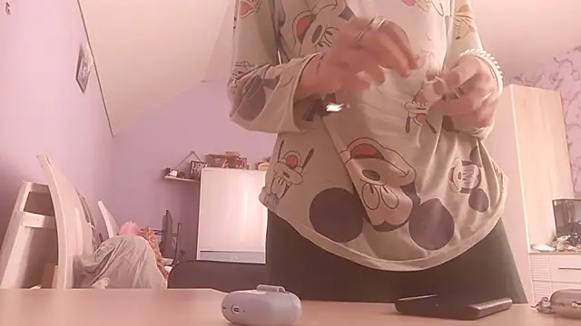 Онлайн чат XXX TabithaKorey
