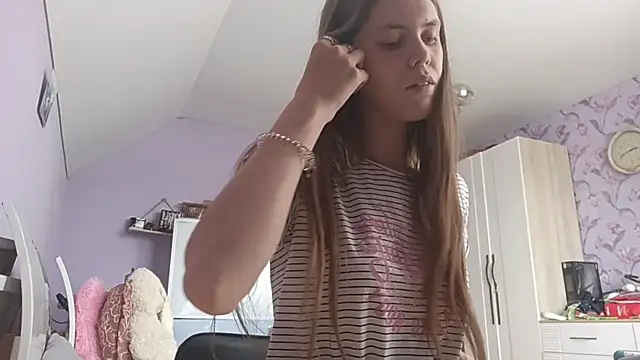 Chat XXX en directo de TabithaKorey